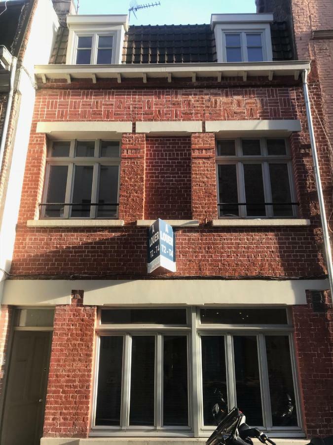 Charmant Appartement Au Coeur Du Vieux Лилль Экстерьер фото