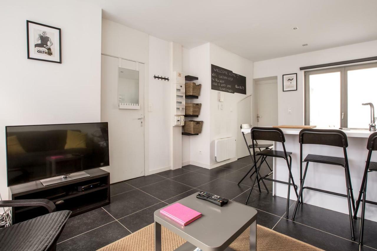 Charmant Appartement Au Coeur Du Vieux Лилль Экстерьер фото