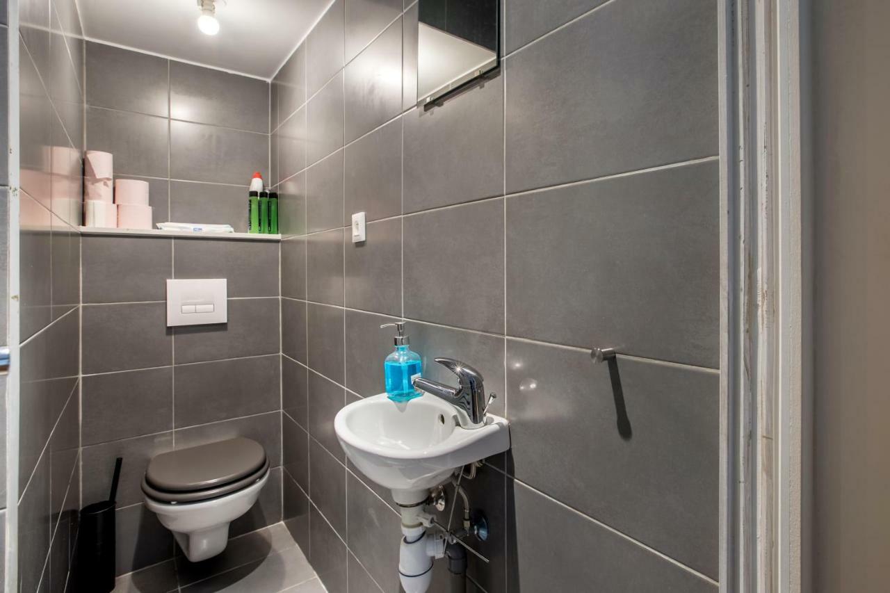 Charmant Appartement Au Coeur Du Vieux Лилль Экстерьер фото